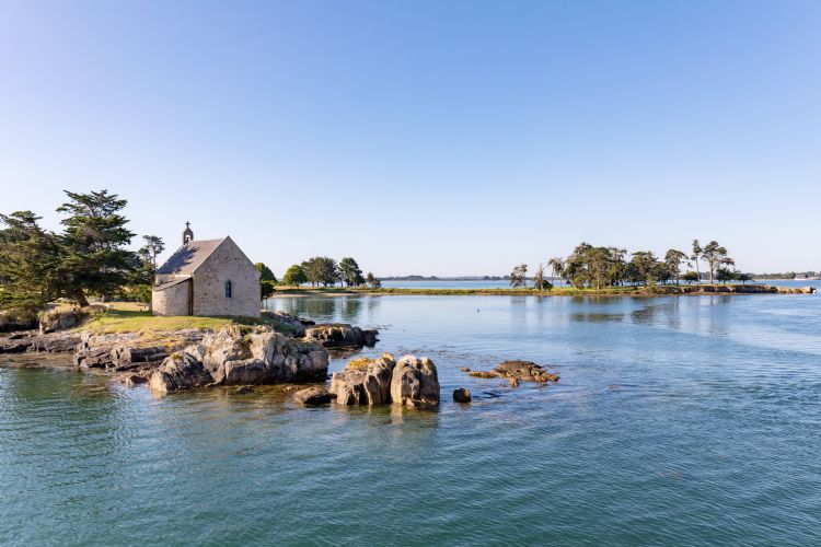 Chapelle dans le golfe du Morbihan